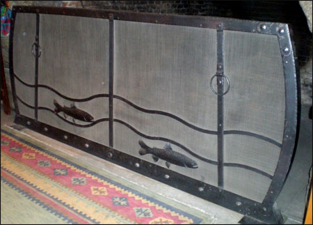 firescreen fishing bridge2